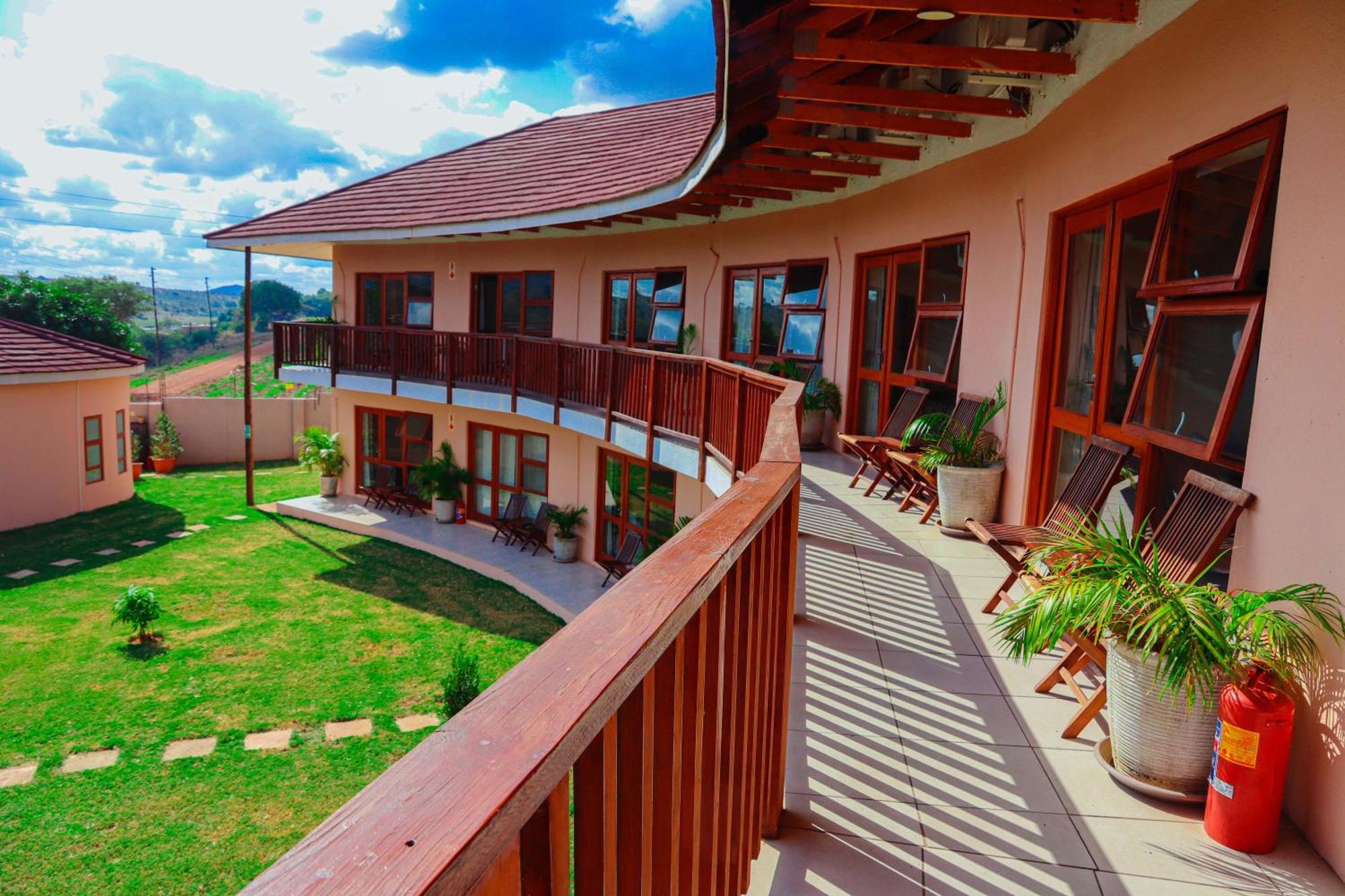 Riverview Hotel