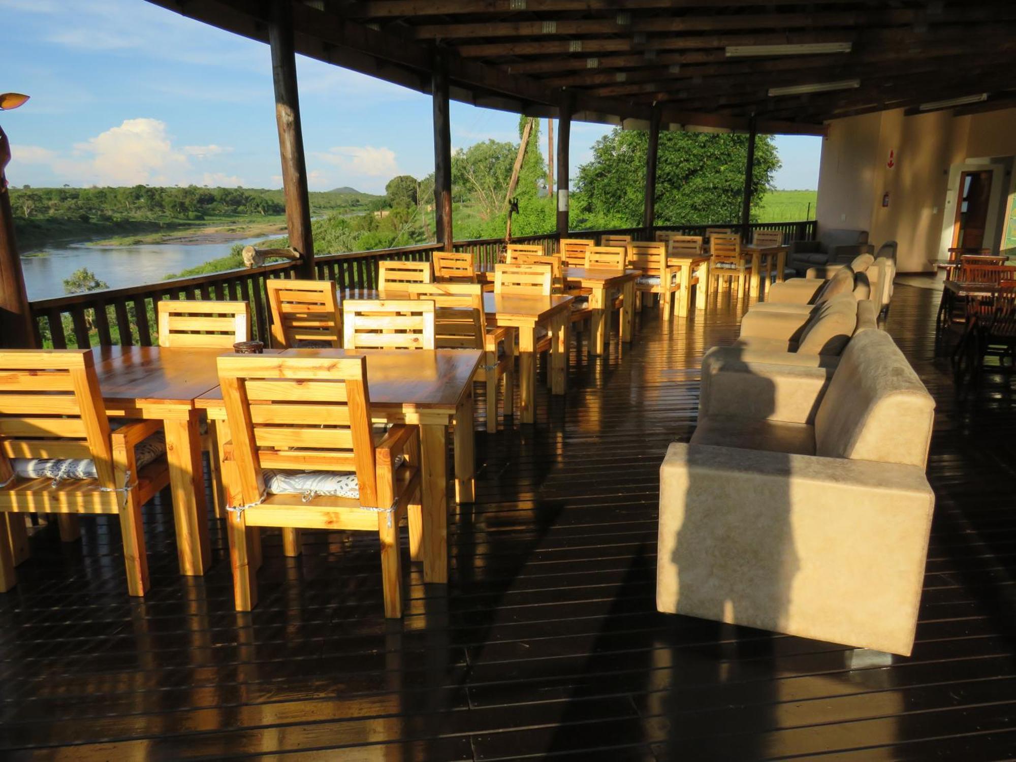 Riverview Hotel 4*